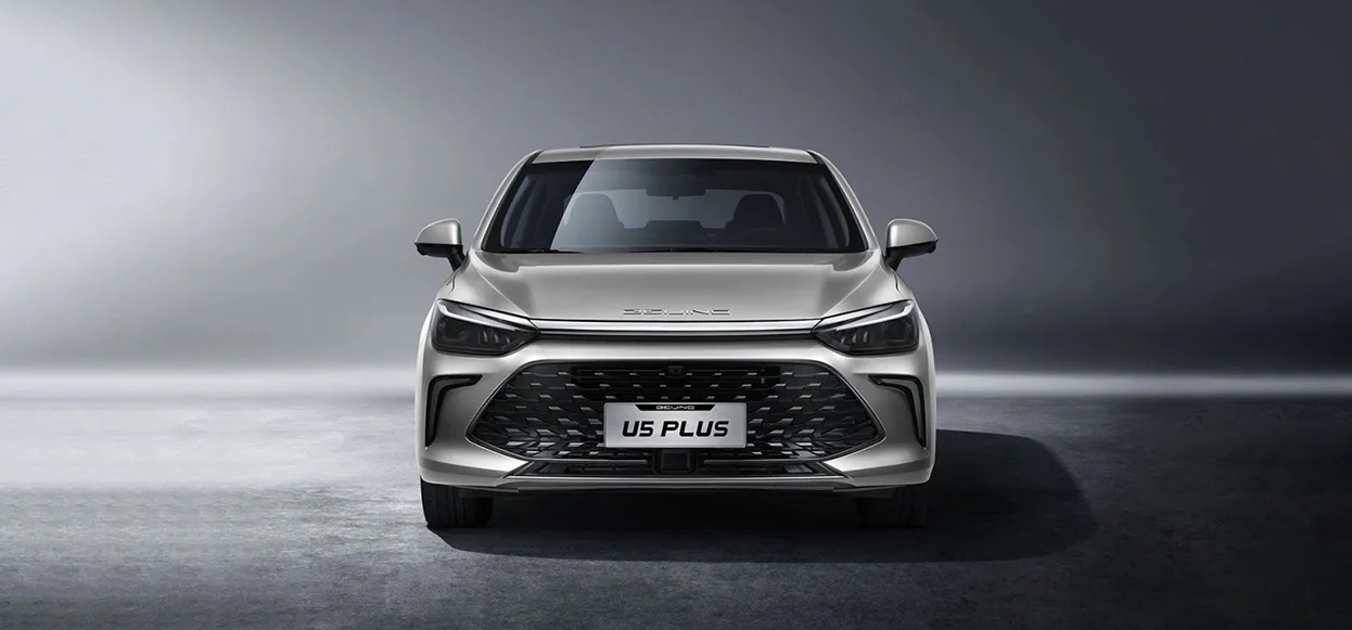 BAIC Ю5 Плюс (U5 Plus) экстерьер 1